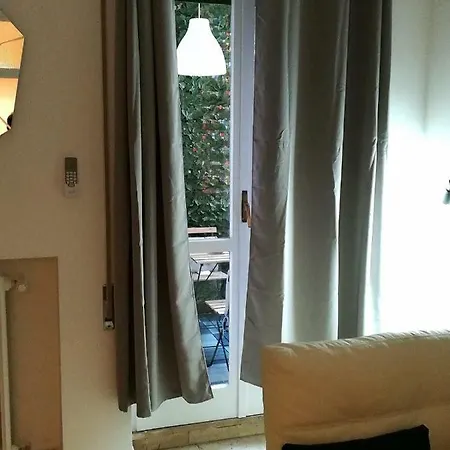 Trastevere Guest Vacation روما